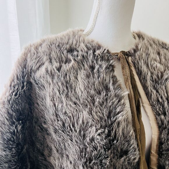 Wondershop Faux Fur Cape - Gray and Brown - Picture 2 of 8